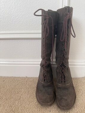 Frye Women's Tall Brown Lace-Up Suede Boots